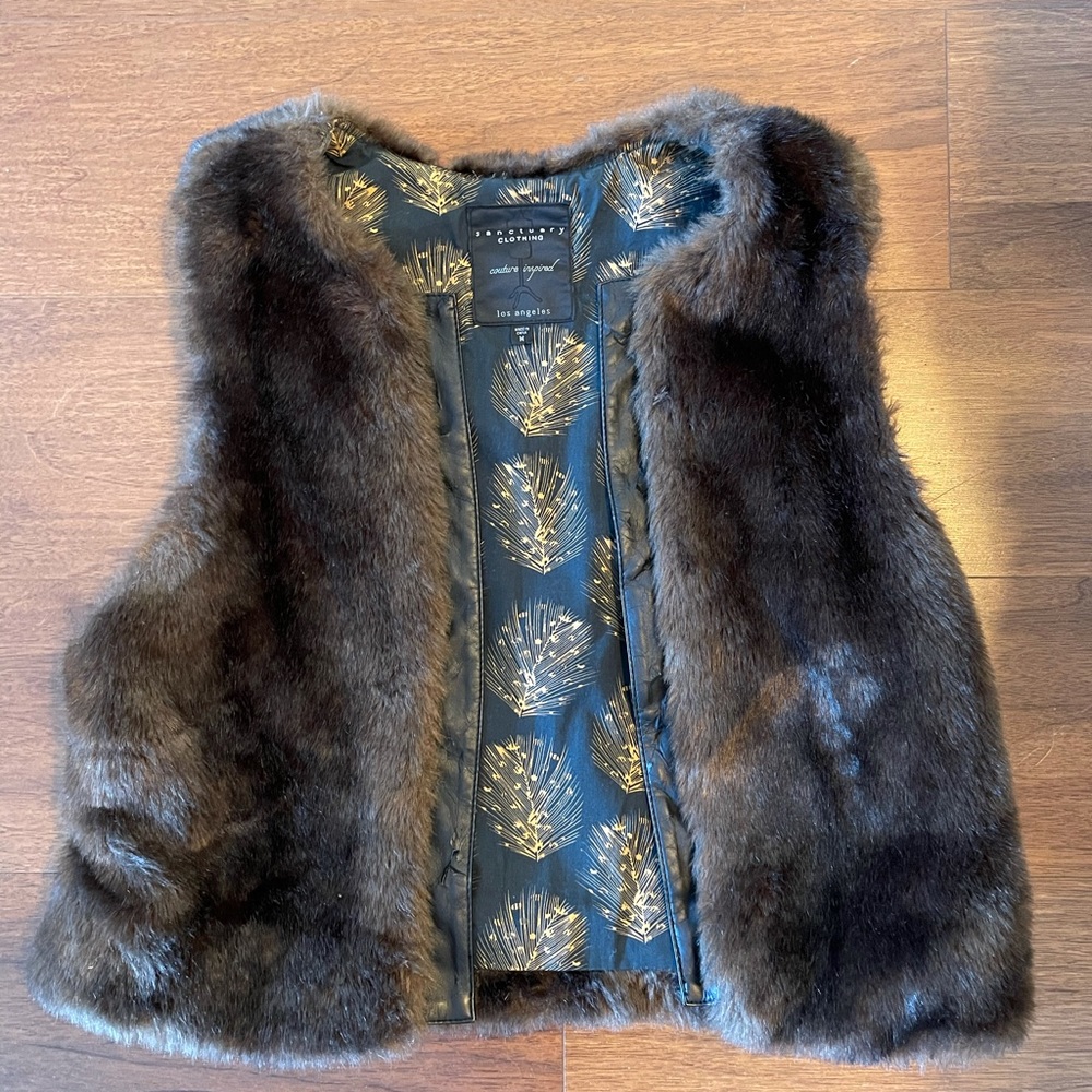 Faux Fur Sanctuary Los Angeles Vest